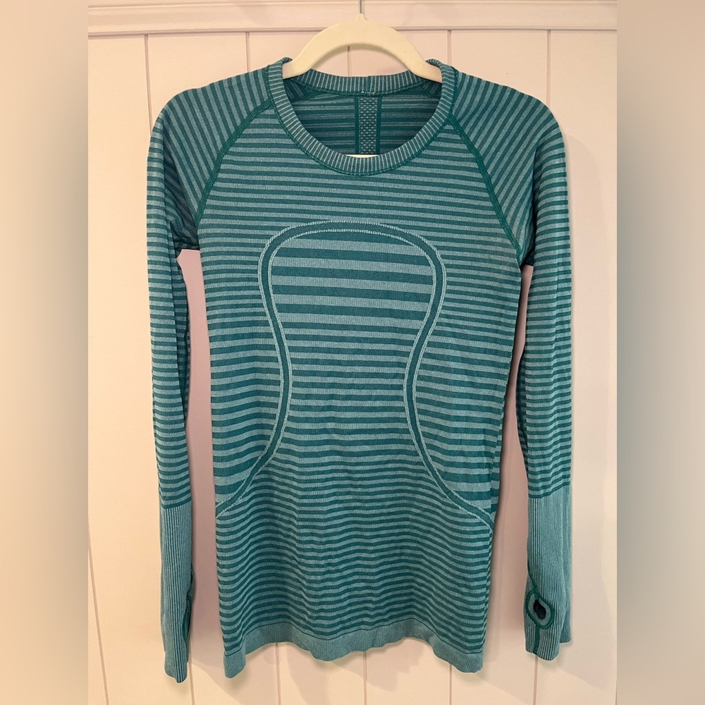 Lululemon Swiftly Tech Long Sleeve